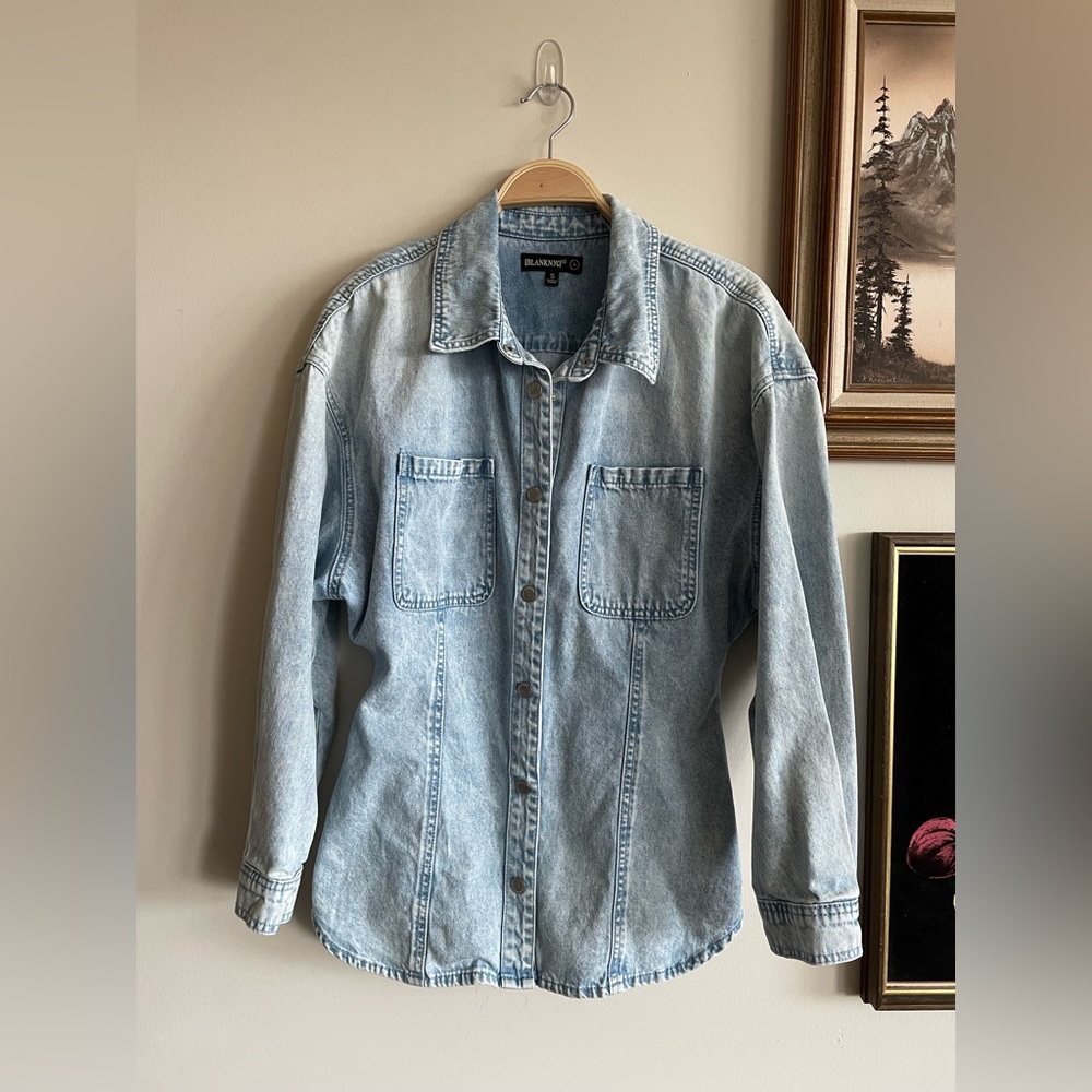 Blank NYC || Light-Wash Cinched Waist Jean Jacket